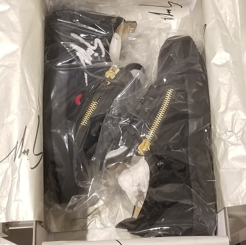 š„GIUSEPPE SIGNATURE LEATHER UNISEX SNEAKERS - Picture 8 of 8